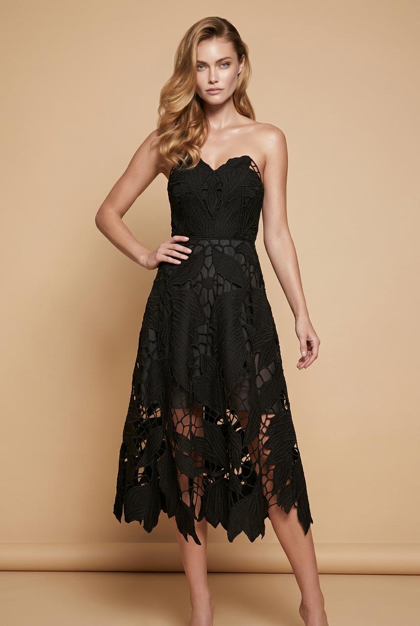 Noir Leaf Elegance Dress